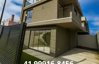 Encantador e exclusivo sobrado triplex com terraço de 36m²