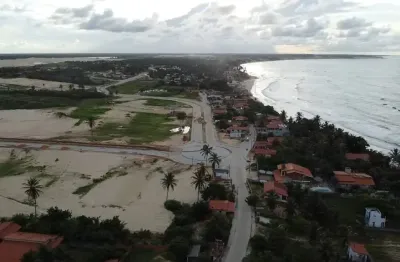 Terreno à venda na Av. Nova Da Praia Da Baleia, 100, Praia da Baleia, Itapipoca