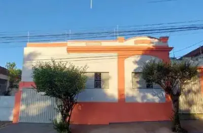 Casa com 4 dormitórios à venda, 275 m² por r$ 700.000,00 - abadia - uberaba/mg