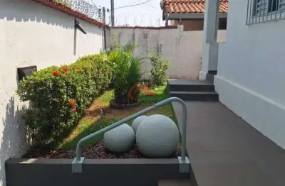 Casa com 2 quartos à venda na Cidade Jardim, Uberaba 