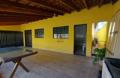 Casa com 3 quartos à venda no Pacaembu, Uberaba 
