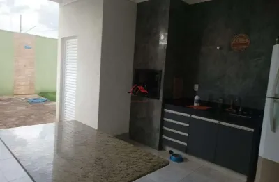 Casa com 2 quartos à venda no Parque das Laranjeiras, Uberaba 