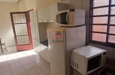 Apartamento com 2 quartos para alugar no Universitário, Uberaba 