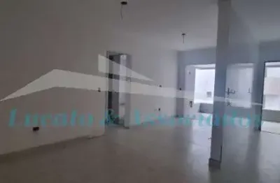 Apartamento no maracanã, 02 dormitórios sendo 01 suíte, varanda gourmet