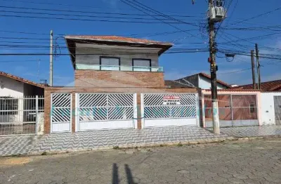 Sobrado em condomínio à venda em praia grande-sp, bairro caiçara: 2 quartos, 1 sala, 2 banheiros, 1 vaga de garagem!