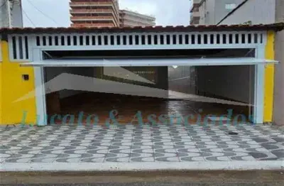 Casa para venda na Vila Caiçara em Praia Grande SP 03 dormitórios sendo 02 suítes, sala, cozinha americana, banheiro social, 02 vagas de garagem