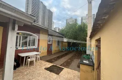 Casa isolada, no canto do forte, praia grande sp, sendo 02 dormitorios, 01 suite, 01 banheiro, sala e cozinha, 02 vagas de garagem, excelente localiza