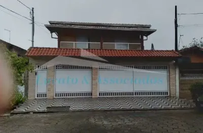 Sobrado à venda em praia grande-sp, maracanã: 2 quartos, 1 sala, 2 banheiros, 1 vaga de garagem, 54,00m² de área!