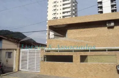 Sobrado de Condomínio no Canto do Forte, Praia Grande SP 02 dormitórios sendo 02 suítes, sala, cozinha, banheiro e área de serviço com 01 vaga de gara
