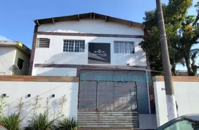 Aluguel de Galpão Comercial na Glória, Praia Grande-SP: 1 Sala, 462,43m² - Confira!