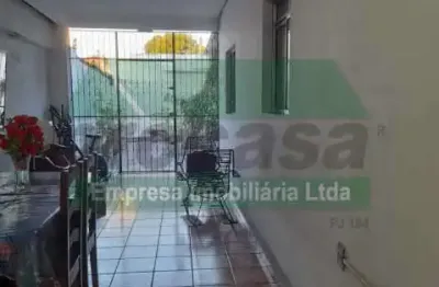 Casa com 4 quartos à venda no adrianópolis, manaus , 360 m2 por r$ 500.000