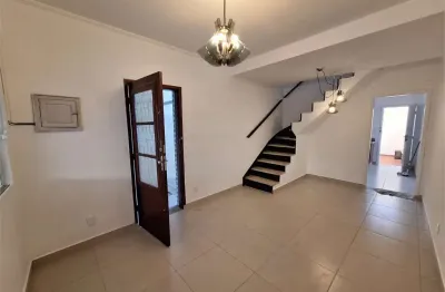 Casa com 2 quartos à venda na Rua Carmina Pasqui, 95, Parada Inglesa, São Paulo