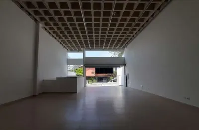 Prédio para alugar na Avenida Águas de São Pedro, 209, Santana, São Paulo