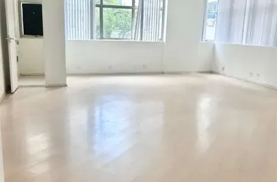 Sala comercial para alugar na Rua Padre Chico, 85, Perdizes, São Paulo