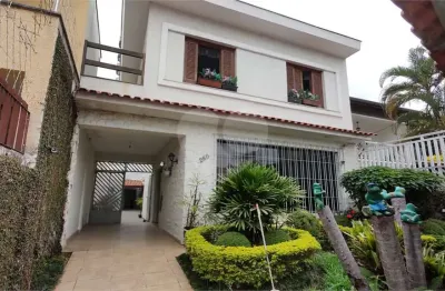 Casa com 3 quartos à venda na Rua Caitezal, Santana, São Paulo