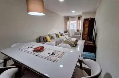 Casa com 3 quartos à venda na Rua Elvira, 252, Tucuruvi, São Paulo