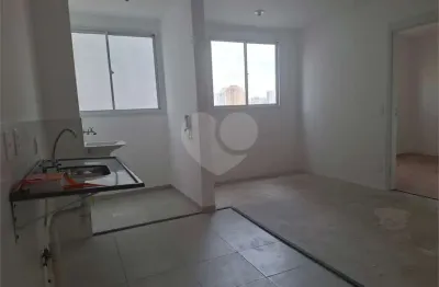 Apartamento com 2 quartos à venda na Rua Luiz Gatti, 179, Lapa, São Paulo
