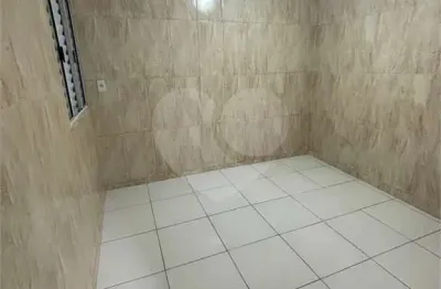Casa com 1 quarto para alugar na Rua Enótria, 438, Tucuruvi, São Paulo