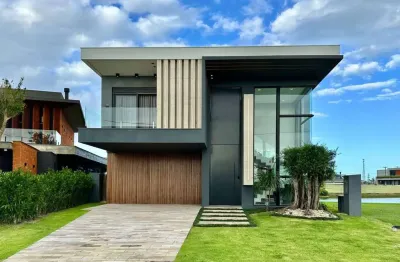Casa em condomínio fechado com 6 quartos à venda na rua rio jacuí, 1366, centro, xangri-lá, 515 m2 por r$ 8.400.000