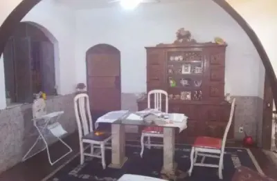 Casa com 4 quartos à venda na Rua Vinte e Um de Abril, Santa Rosa, Niterói