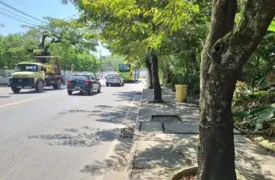 Terreno à venda na Avenida Almirante Tamandaré, Piratininga, Niterói