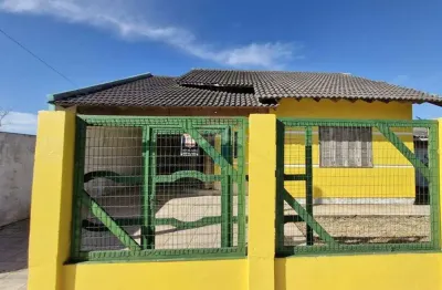 Casa alvenaria venda 133m² - 04 dormitórios sendo 01 suíte -balneário magistério - balneário pinhal rs