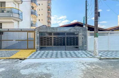 Casa à venda em praia grande, 2 dormitórios, tupi - r$568 mil