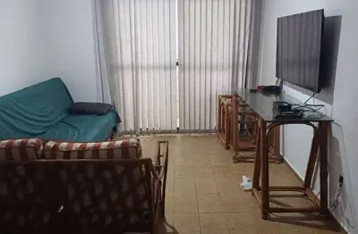 Apartamento à venda em praia grande, 2 dormitórios, caiçara - r$395 mil