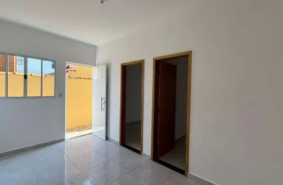 Casa em condomínio fechado com 2 quartos à venda no Jardim Melvi, Praia Grande 