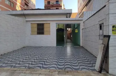 Casa comerecial para locação no bairro vila tupi – praia grande - r$ 3.500,00