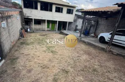 Casa de 2 pavimentos localizada no bairro recanto da lagoa /ibirité