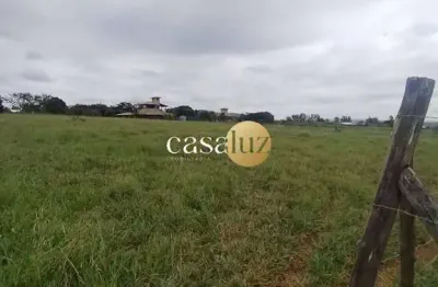 Chácara localizada no condomínio serra azul /mateus leme