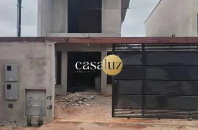 Casa duplex em construção localizada no bairro masterville /sarzedo
