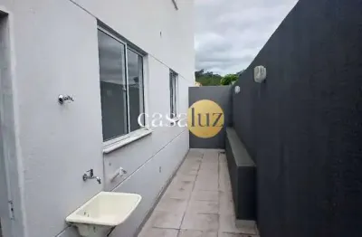 Área privativa localizada no bairro lago azul /ibirité