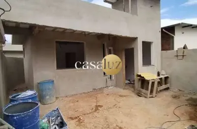 Casa em construção localizada no bairro masterville /sarzedo