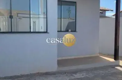 Casas em construção localizadas no bairro tangará/ mário campos