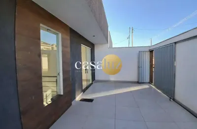 Casa duplex localizada no bairro recanto verde /ibirité
