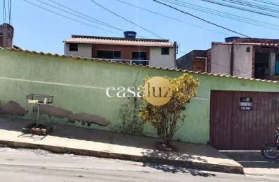Casa com 2 pavimentos localizada no bairro bela vista /mário campos