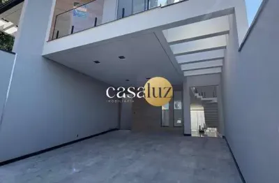 Casa duplex localizada no bairro jardim brasília /betim