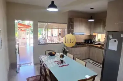 Casa com 2 quartos à venda no Centro, Sarzedo 