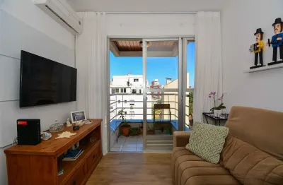 Apartamento com 2 quartos sendo 1 suíte e vista panorâmica no centro de florianópolis