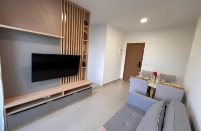 Apartamento 2 quartos sendo 1 suíte e varanda mobiliado