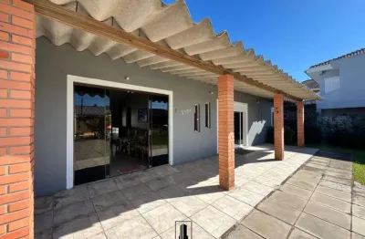 Casa 03 dormitórios à venda no bairro centro com 140 m² de área privativa