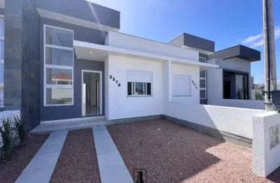 Casa 02 dormitórios à venda no bairro zona nova com 54 m² de área privativa