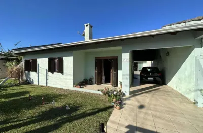 Casa 03 dormitórios à venda no bairro centro com 193 m² de área privativa - 2 vagas de garagem