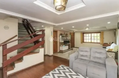 Casa em condomínio fechado com 3 quartos para alugar na Rua Marista, 216, Vila João Pessoa, Porto Alegre, 300 m2 por R$ 6.500