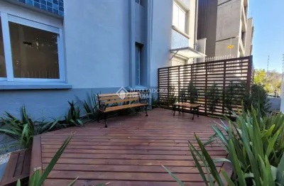 Apartamento com 2 quartos para alugar na rua castro alves, 1073, independência, porto alegre, 90 m2 por r$ 3.450