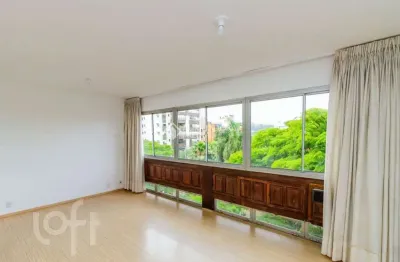Apartamento com 3 quartos para alugar na rua riveira, 150, petrópolis, porto alegre, 110 m2 por r$ 2.200
