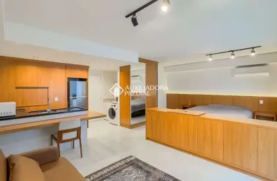 Apartamento com 1 quarto para alugar na rua jaime telles, 136, petrópolis, porto alegre, 47 m2 por r$ 4.500