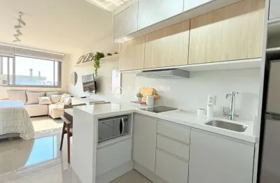 Loft com 1 quarto para alugar na rua silva jardim, 785, auxiliadora, porto alegre, 29 m2 por r$ 4.600